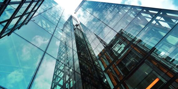 Holding, Birleşme Konusunda Duyuru Yaptı!