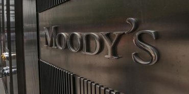 Kredi derecelendirme kuruluşu Moody's, Türkiye'nin kredi notunu "B3" olarak onaylarken, not görünümünü "durağan"dan "pozitif"e çevirdi.